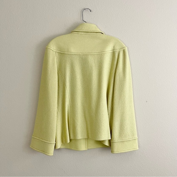 St. John Light Green Knit Pant Suit Set - Picture 5 of 11